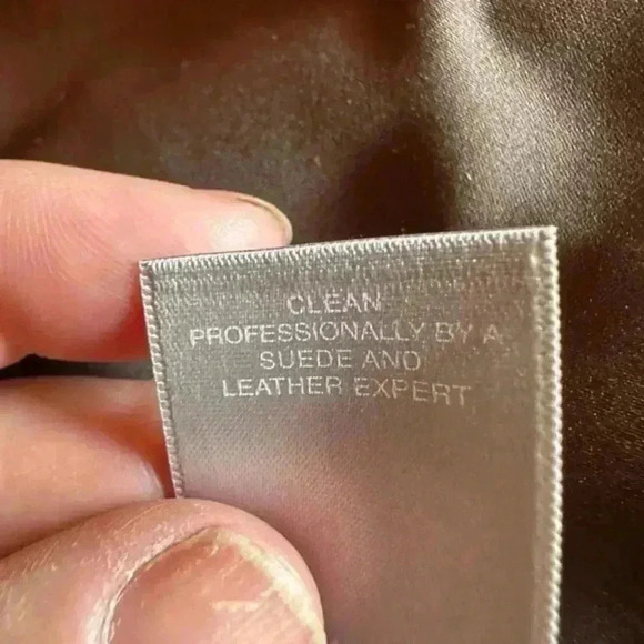 Liz Claiborne size large suede jacket‎ NWOT. Fully lined. Patch pockets, zipper. - Picture 8 of 11